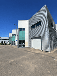 logistics - Light Industrial Premises / Offices For Rent - gallery thumbnail - 4