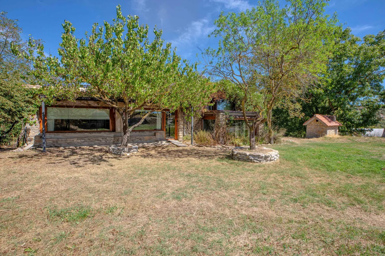 living - Casa rural de 547m² en venta en La Garrotxa, Girona - gallery - 7