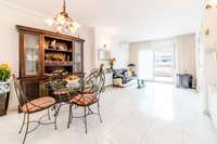 living - Ático de 89m² con 41m² terraza en venta en Sitges Town - gallery thumbnail - 2