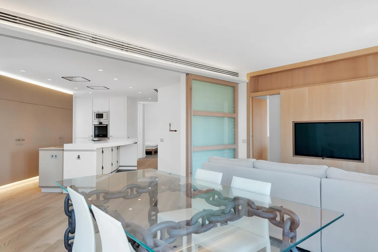living - Ático de 91m² con 18m² terraza en venta en Eixample Derecho - gallery - 10