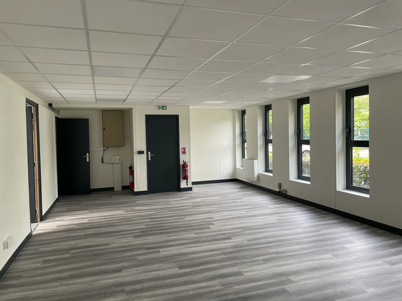 logistics - Activity Facility For Rent - gallery - 4