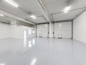 logistics - Activités / Bureaux À Louer - featured