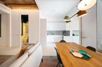 living - Piso de 100m² en venta en Eixample Izquierdo, Barcelona - gallery thumbnail - 6