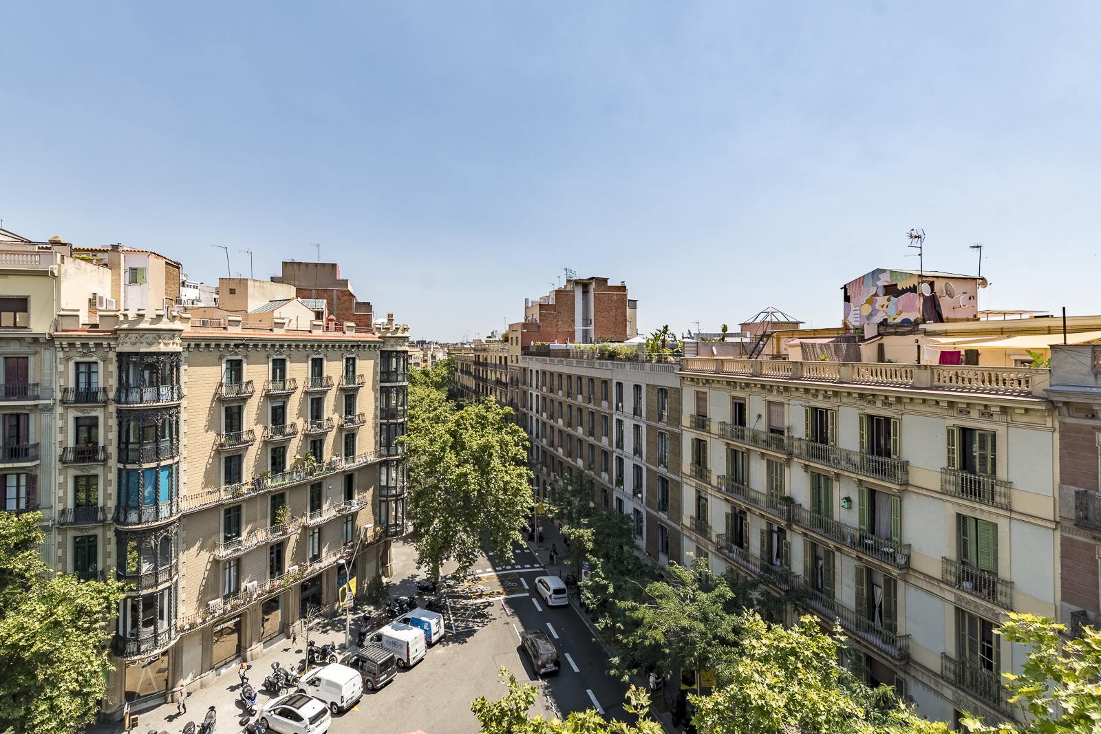 living - Piso de 190m² en venta en Eixample Derecho, Barcelona - gallery thumbnail - 5