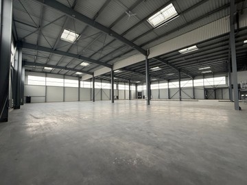 logistics - Activités / Bureaux À Louer - featured