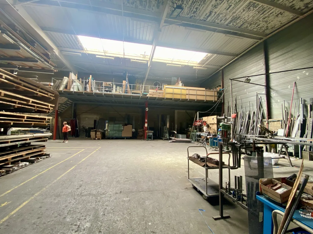 logistics - Local d’activités À Louer - gallery - 5