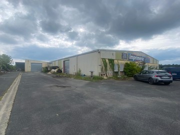 logistics - Light Industrial Premises / Offices For Rent - For Sale - featured
