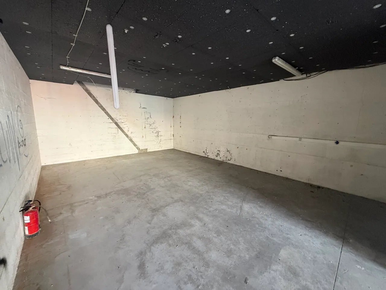 logistics - Light Industrial Premises / Offices For Rent - For Sale - gallery - 2