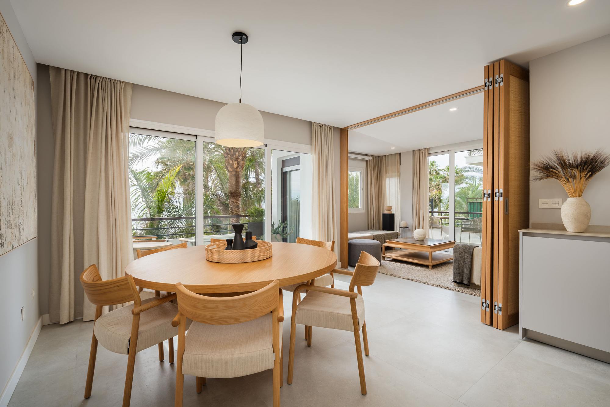 living - 102m² apartment with 12m² terrace for sale in Estepona City - gallery thumbnail - 4