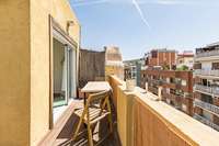 living - Ático de 90m² con 20m² terraza en venta en Sant Antoni - gallery thumbnail - 10