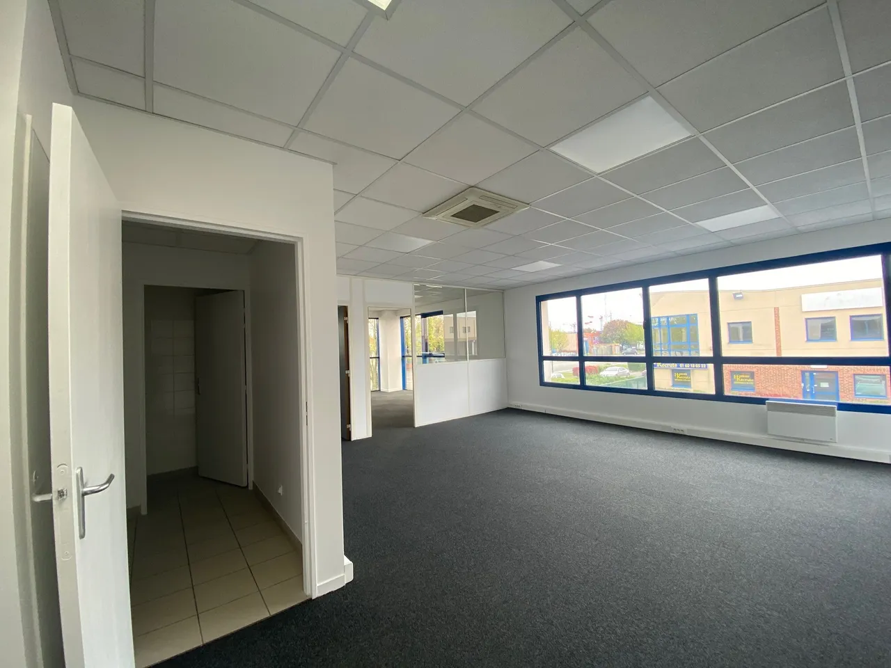 logistics - Activités / Bureaux À Louer - gallery - 8