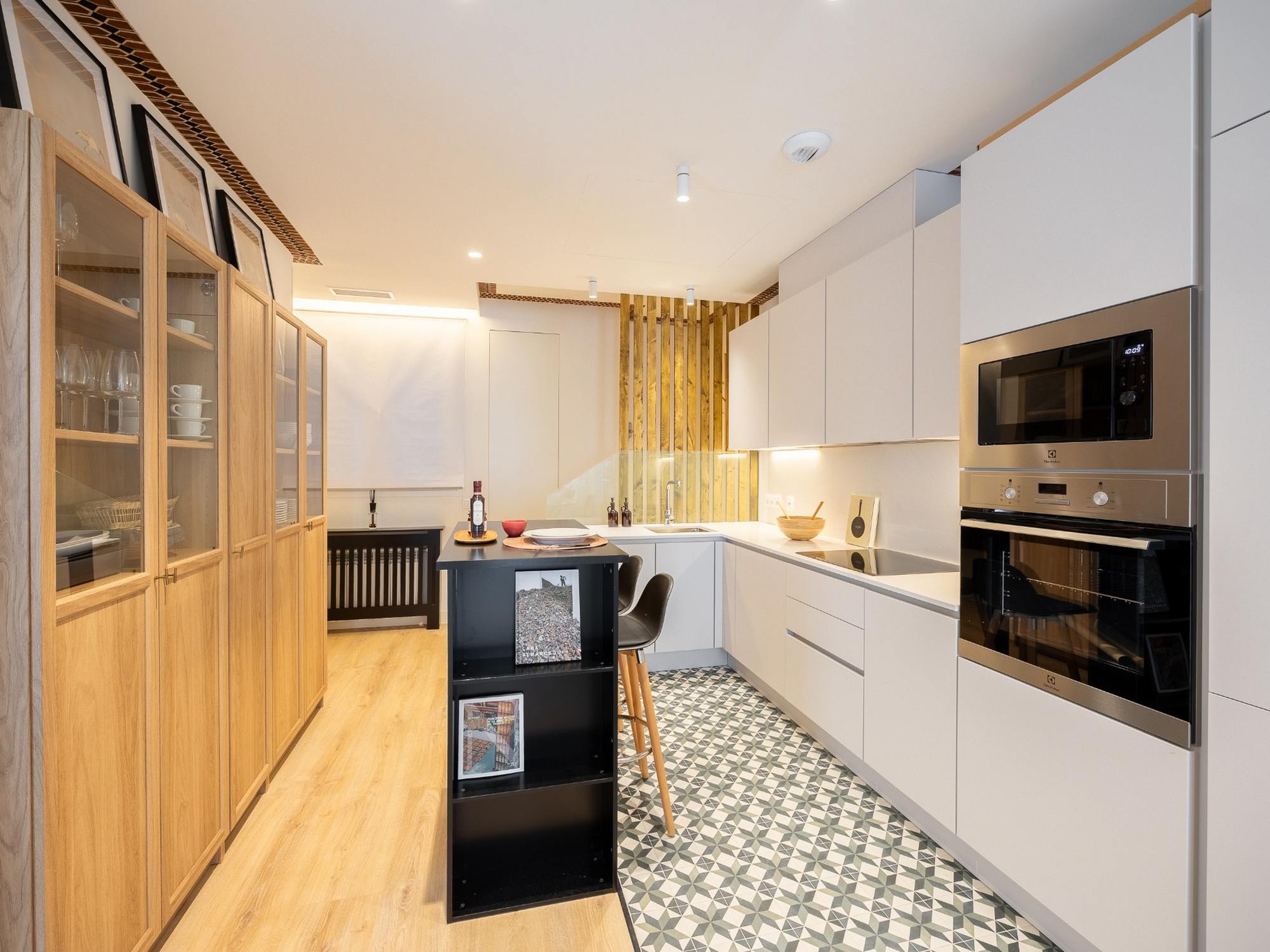 living - Piso de 93m² en alquiler en Embajadores, Madrid - gallery - 10