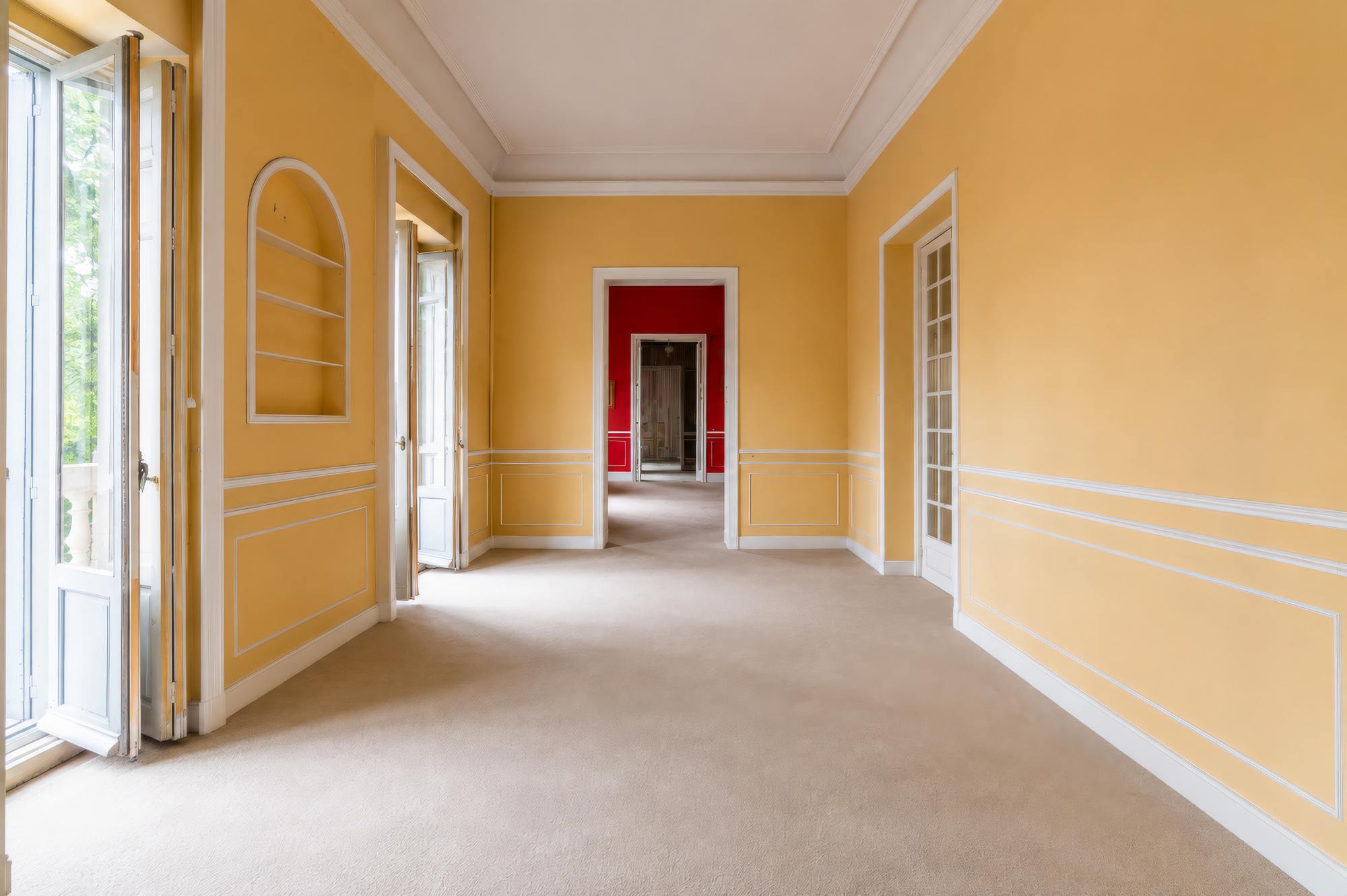 living - 490m² apartment for sale in Argüelles, Madrid - gallery thumbnail - 7