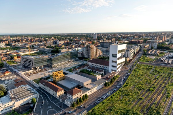 Dils advises Realstep Sicaf Compartment 1 in the sale of an entire building in Milan - featured