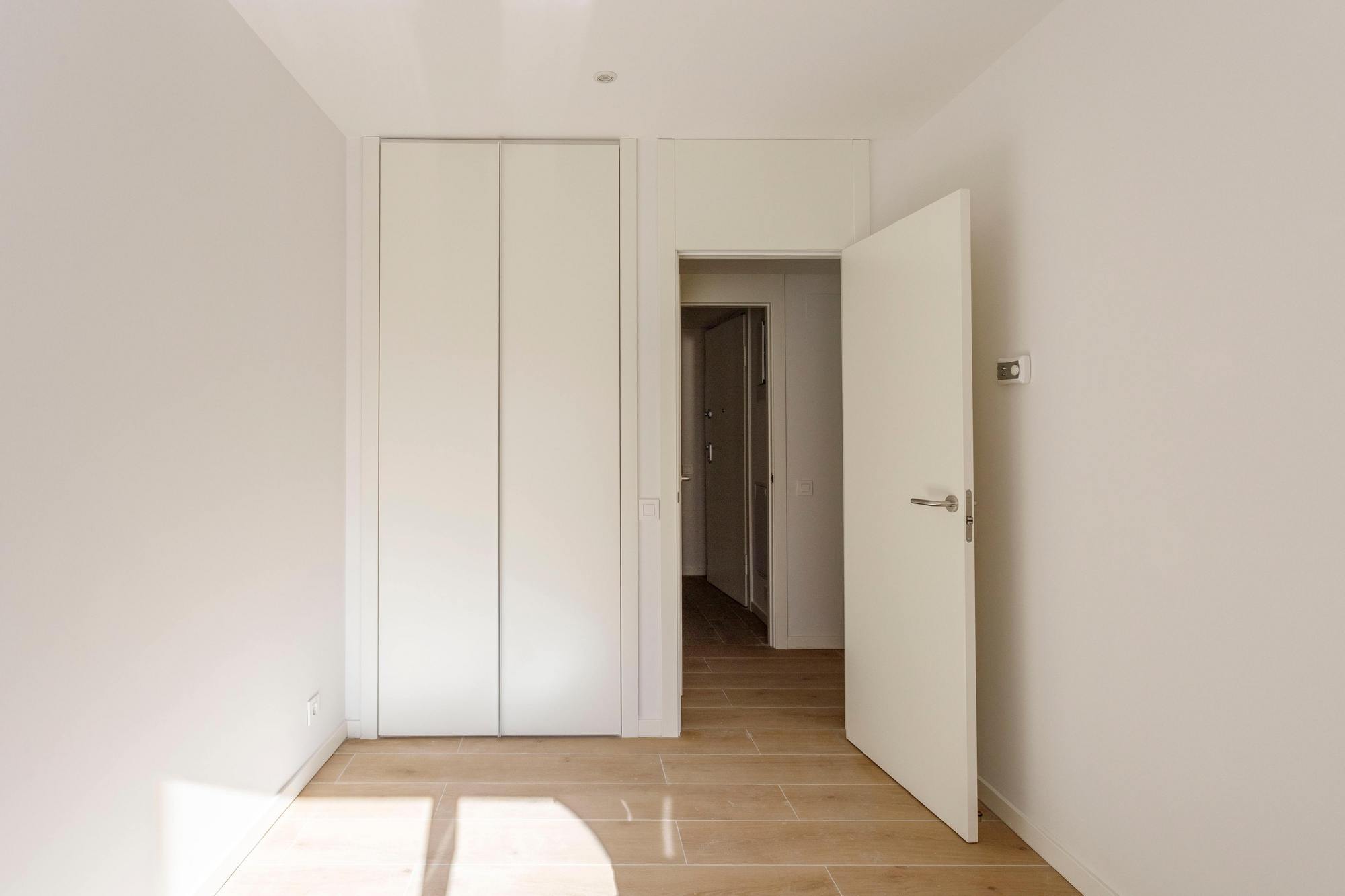 living - Piso de 65m² en alquiler en Ventilla - Almenara, Madrid - gallery thumbnail - 5