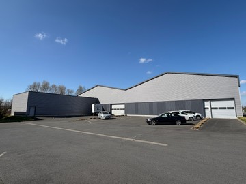 logistics - Local d’activités À Louer - featured
