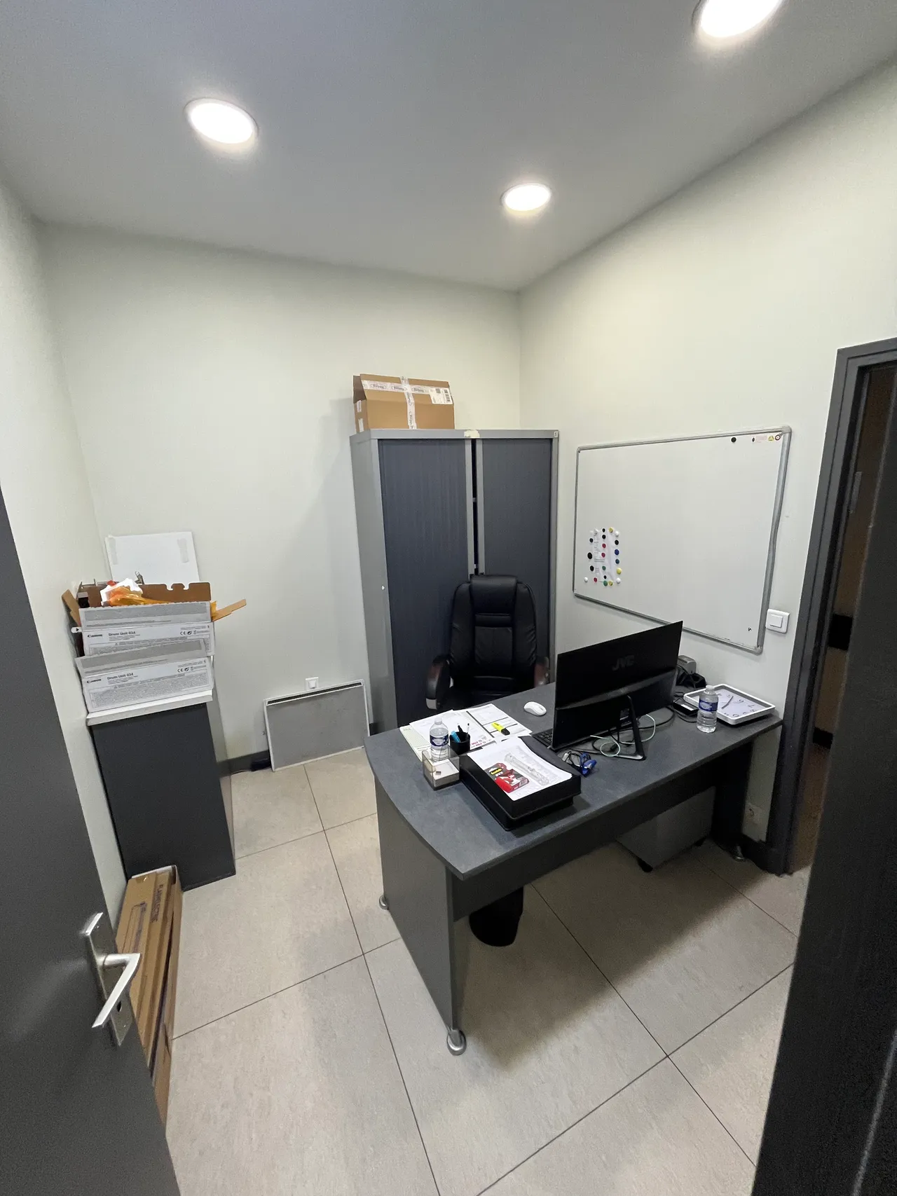 logistics - Light Industrial Premises / Offices For Rent - gallery - 4