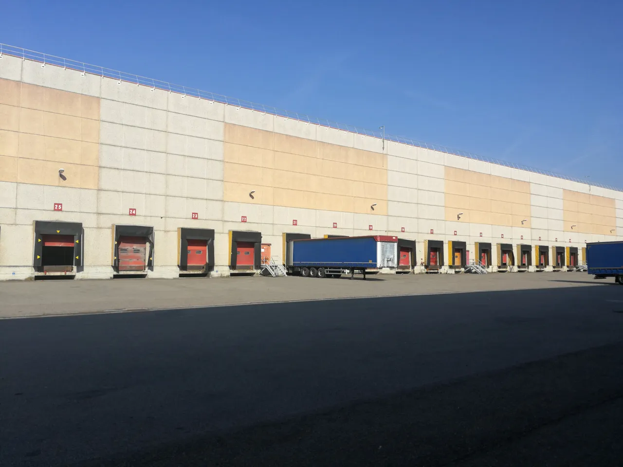 logistics - East Pavia - Logistics - Dils - gallery - 2