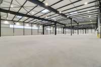 logistics - Light Industrial Premises / Offices For Rent - gallery thumbnail - 8