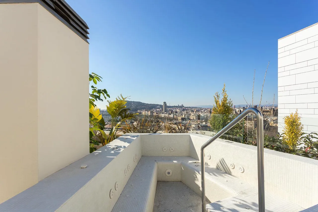 living - 309m² penthouse with 115m² terrace for sale in El Born - gallery - 4