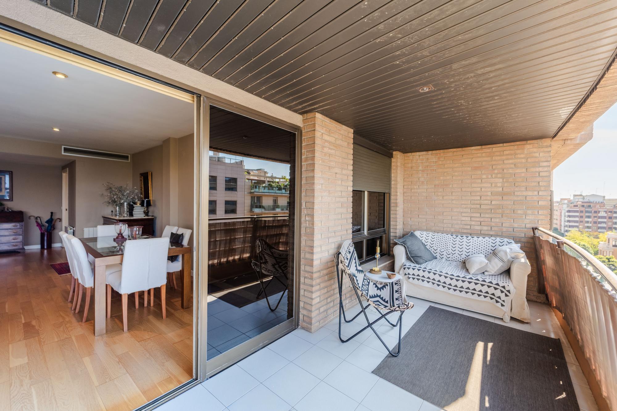 living - Piso de 206m² con 24m² terraza en alquiler en El Pla del Real - gallery - 9