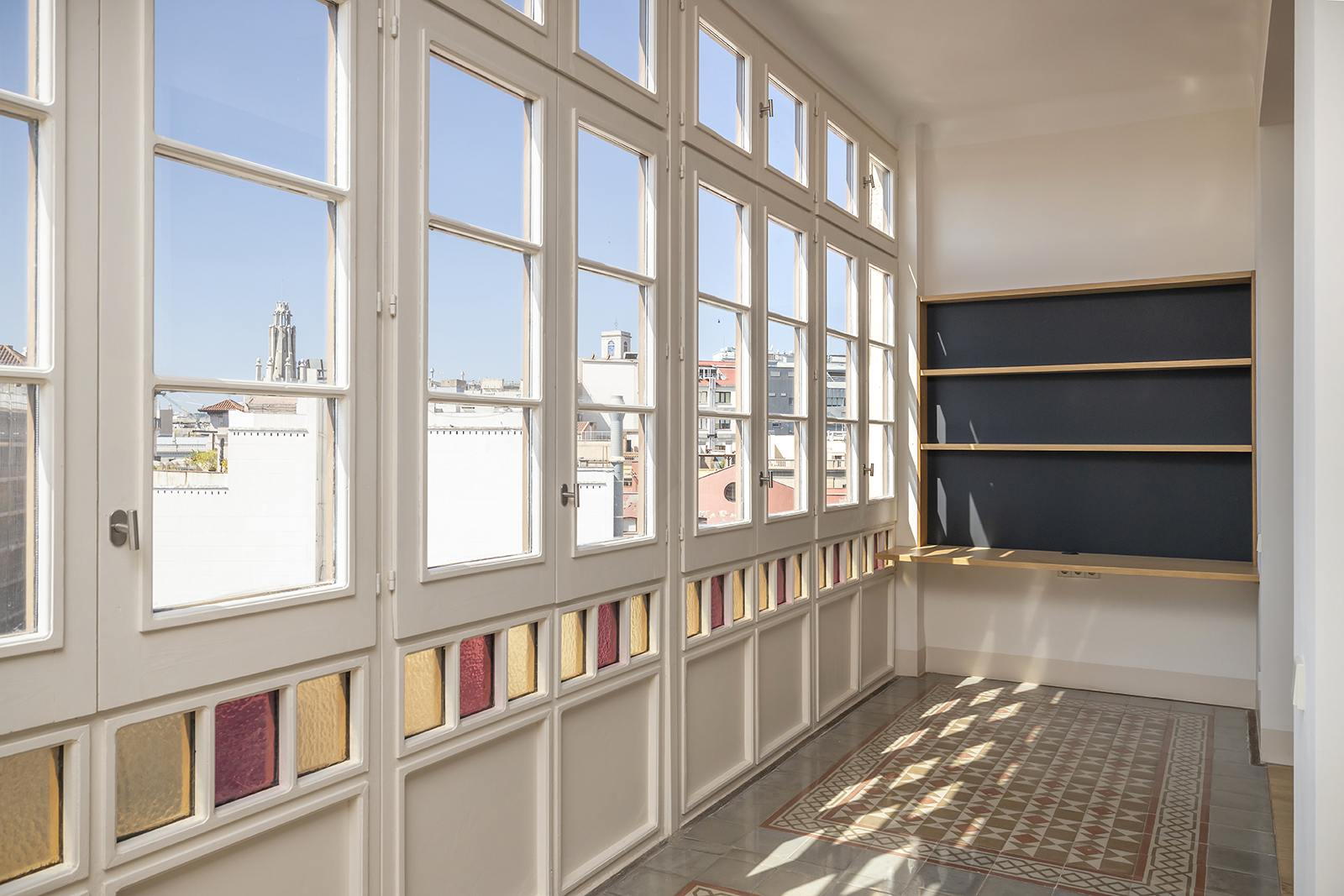 living - Piso de 183m² con 8m² terraza en venta en Eixample Derecho - gallery thumbnail - 3