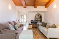 living - 75m² apartment for sale in Barri Vell, Girona - gallery thumbnail - 4