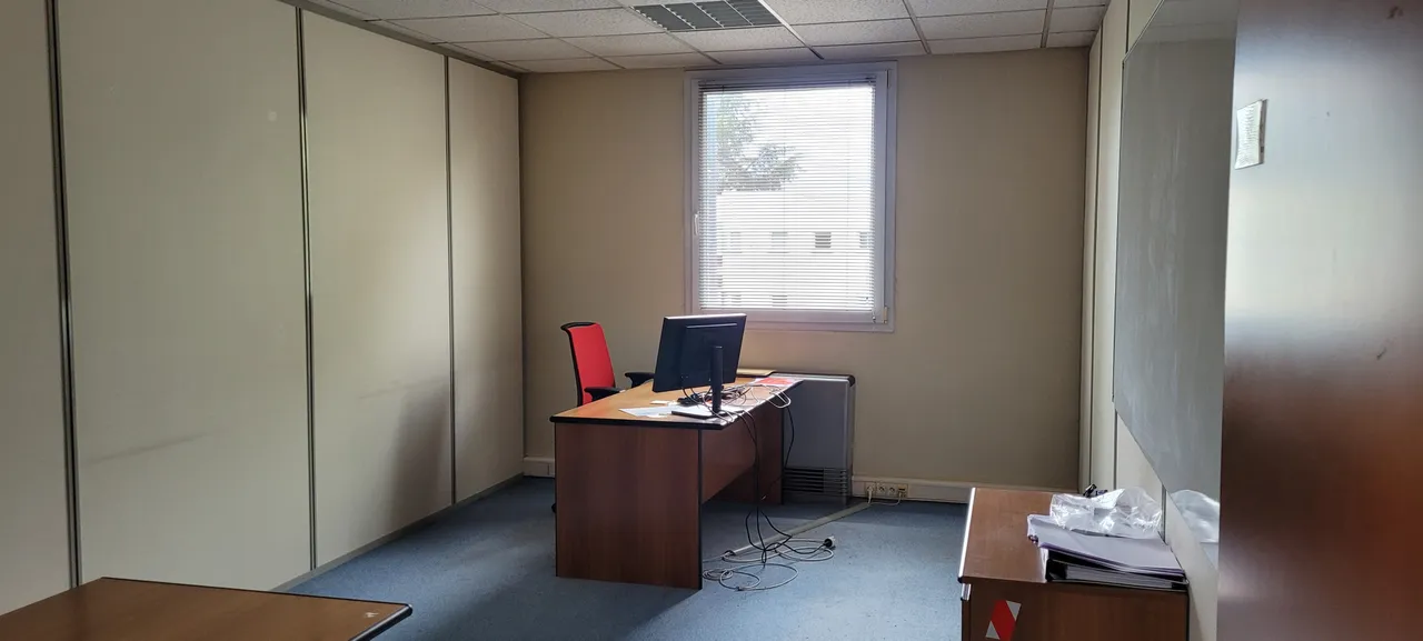 office - Offices For Rent - gallery - 8