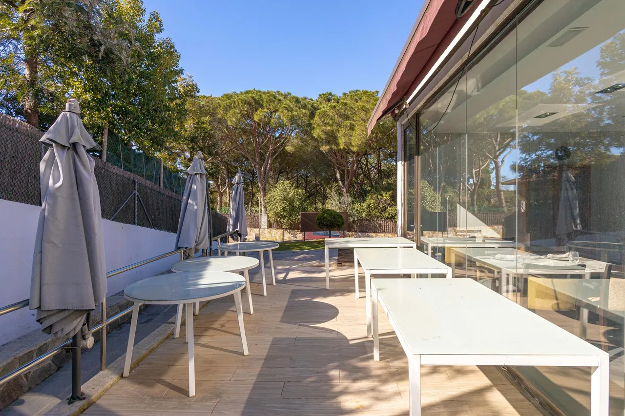 living - Casa / villa de 459m² en venta en Cabrils, Barcelona - gallery - 4