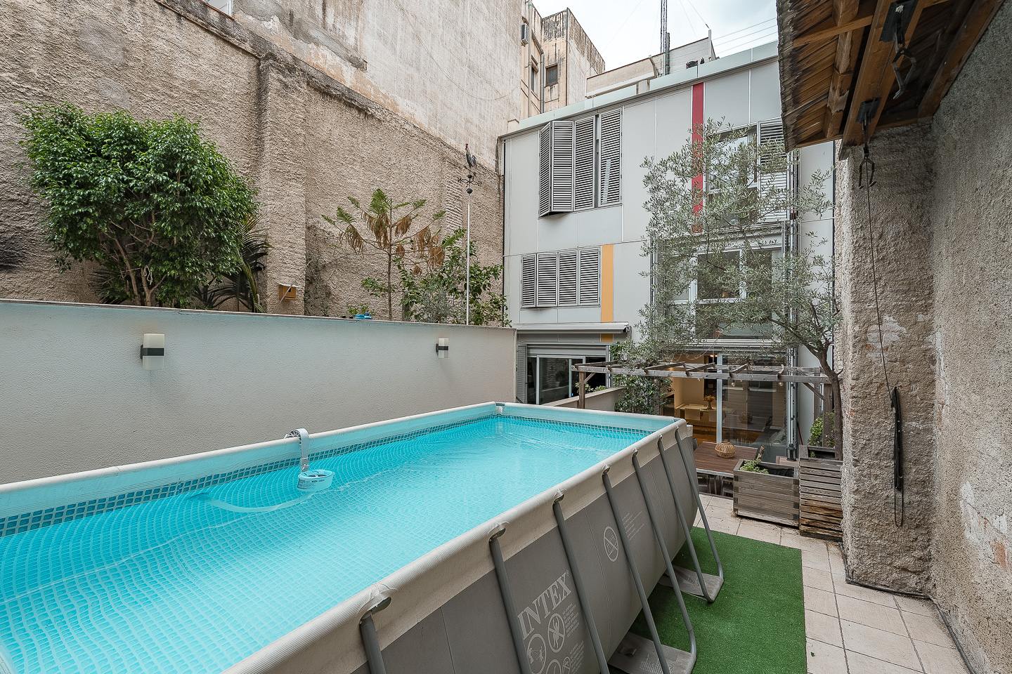 living - 136m² house / villa with 82m² terrace for sale in Sants-Badal - gallery thumbnail - 2