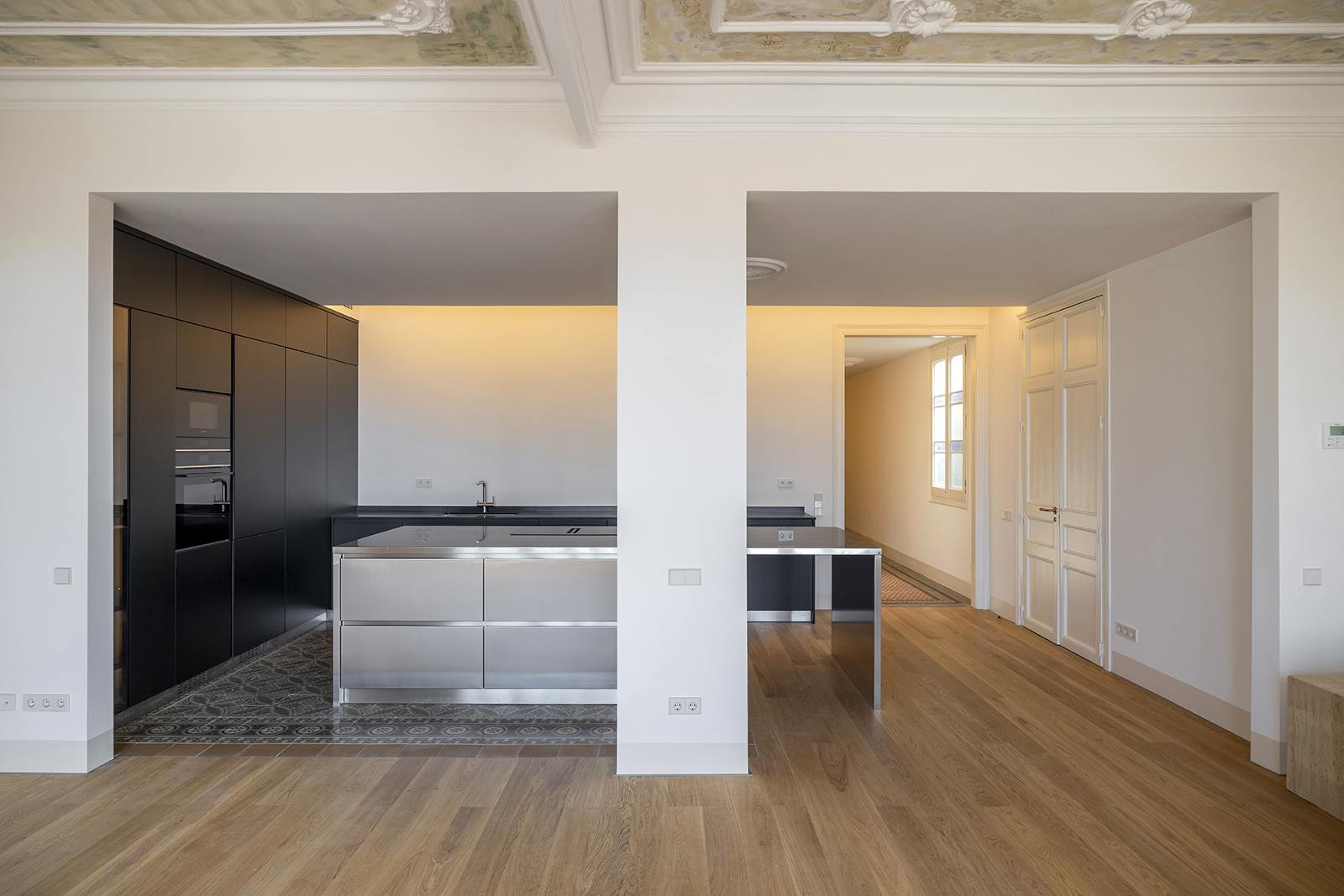 living - Piso de 183m² con 8m² terraza en venta en Eixample Derecho - gallery thumbnail - 7