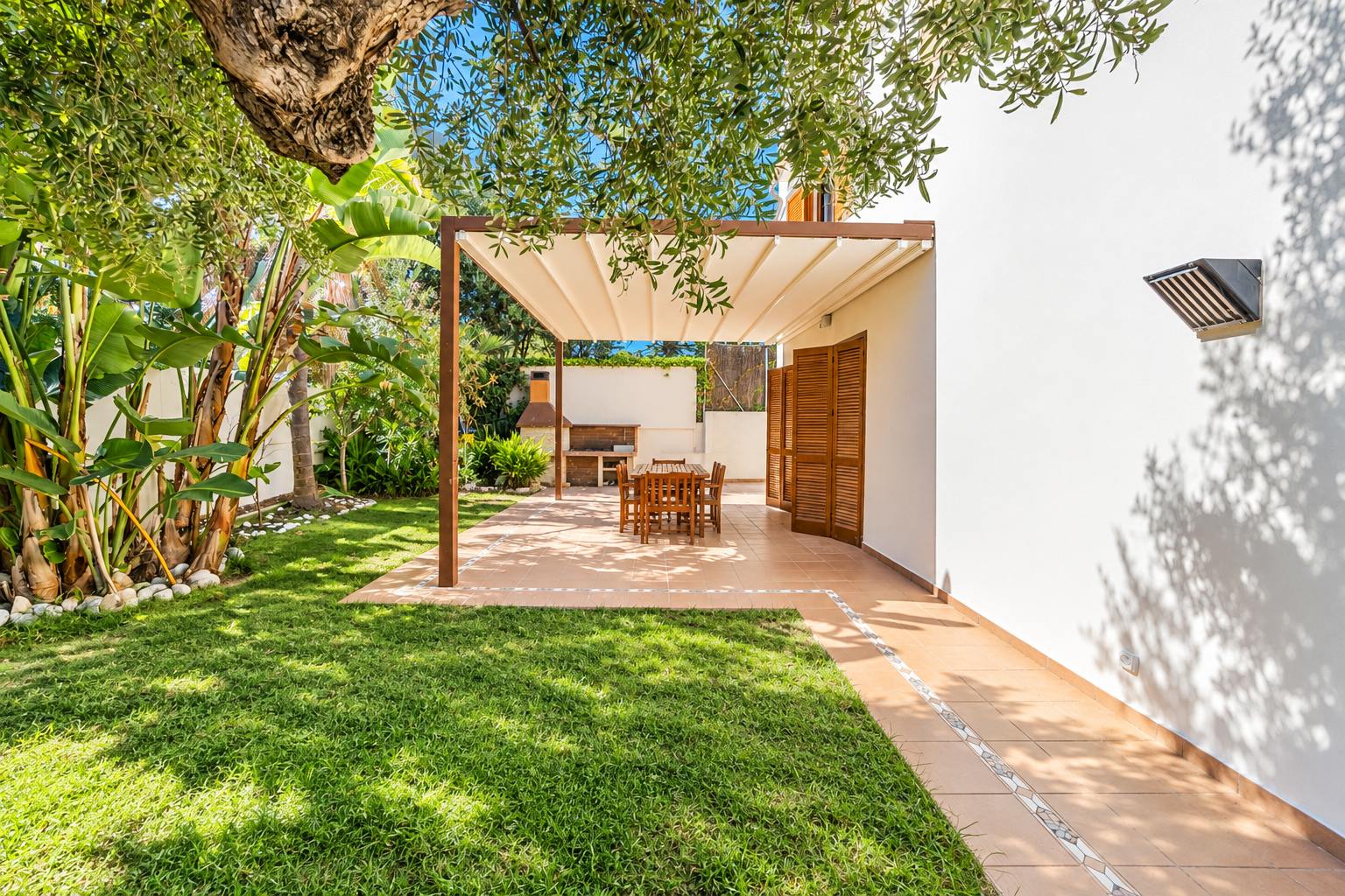 living - 354m² house / villa with 387m² garden for sale in Vallpineda - gallery - 8