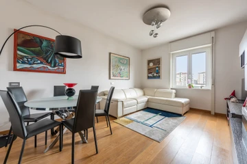 living - Three-room apartment for sale via Lario 13 Milano - featured