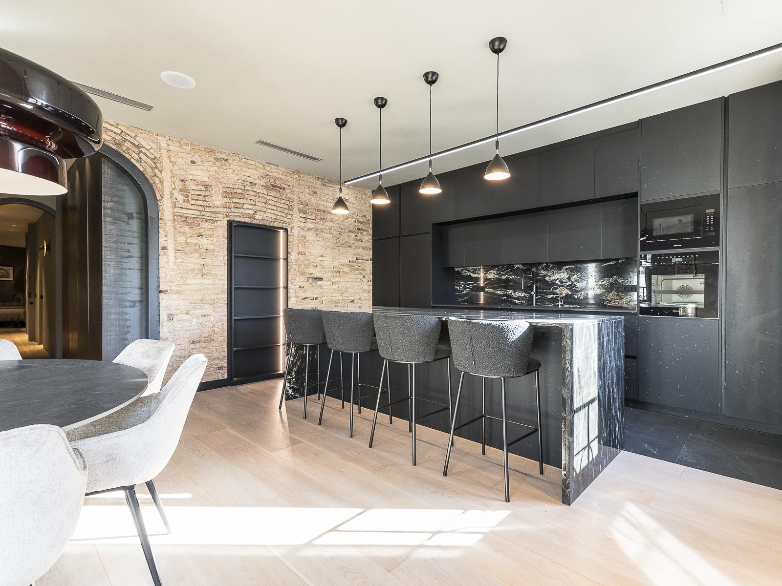 living - Piso de 185m² en alquiler en Eixample Derecho, Barcelona - gallery - 3