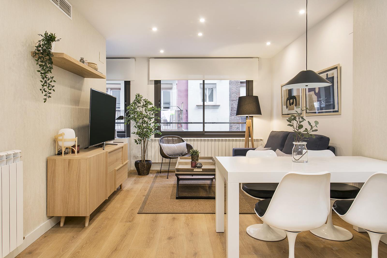 living - Piso de 51m² en venta en Barceloneta, Barcelona - gallery thumbnail - 1