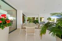 living - 473m² house / villa with 203m² terrace for sale in Nueva Andalucía - gallery thumbnail - 9