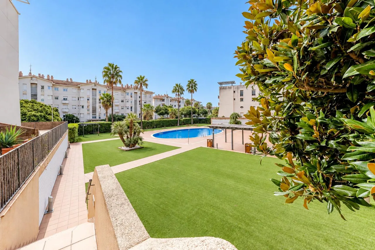 living - Piso de 159m² con 61m² terraza en venta en Terramar - gallery - 5
