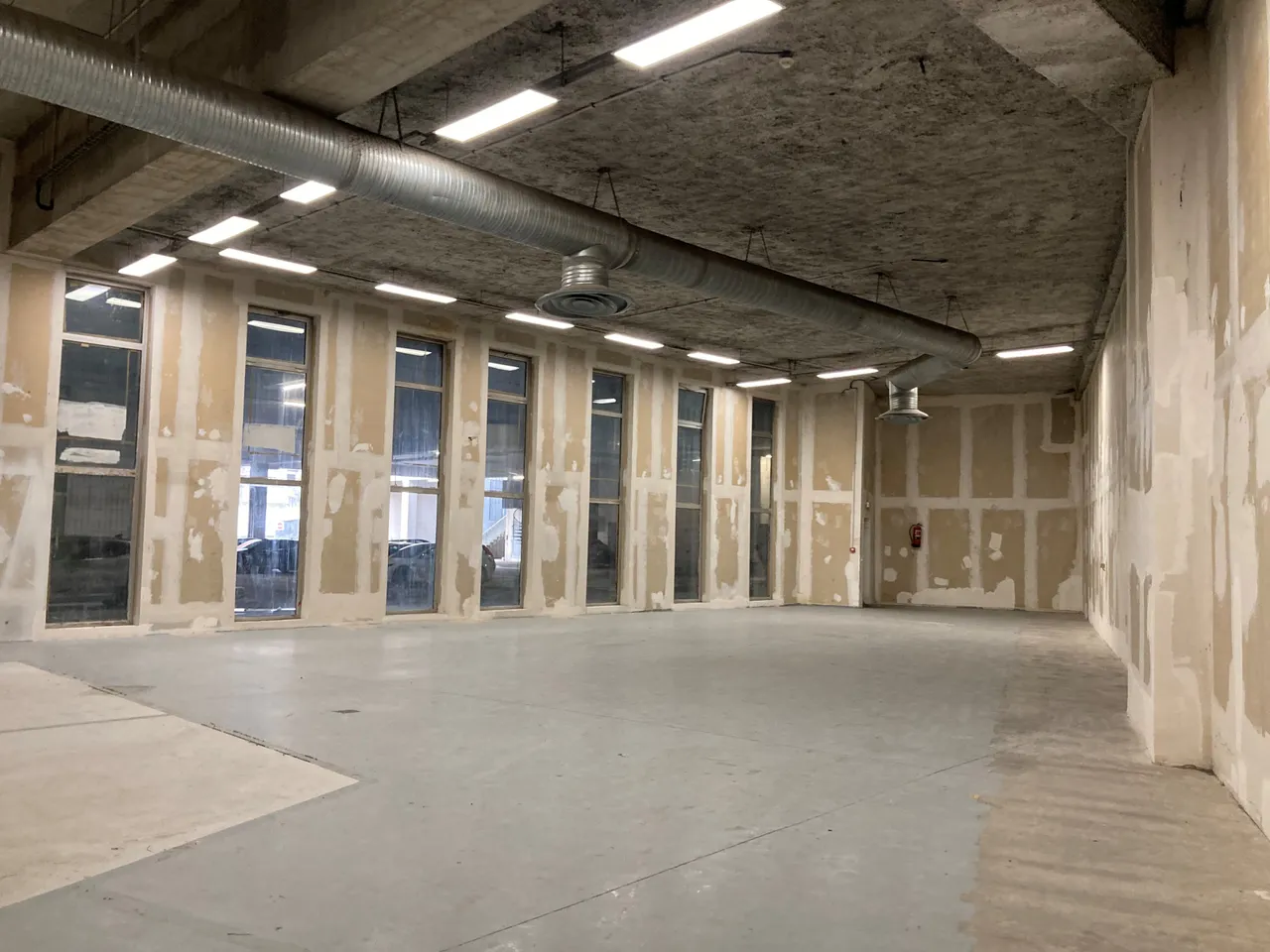office - Offices For Rent - gallery - 2