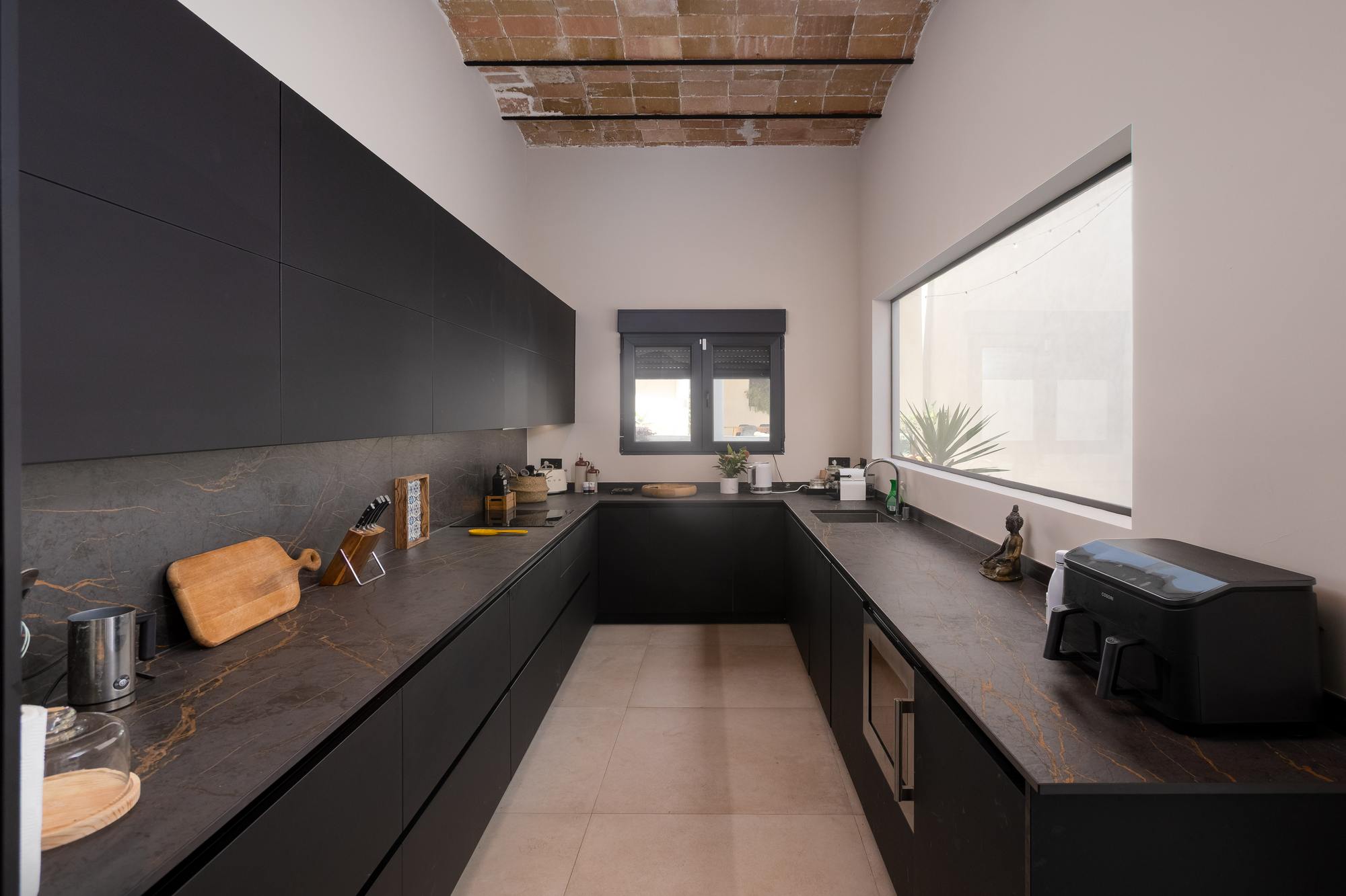 living - Casa / villa de 379m² en venta en El Masnou, Barcelona - gallery thumbnail - 10