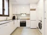 living - 76m² apartment for sale in Gótico, Barcelona - gallery thumbnail - 10