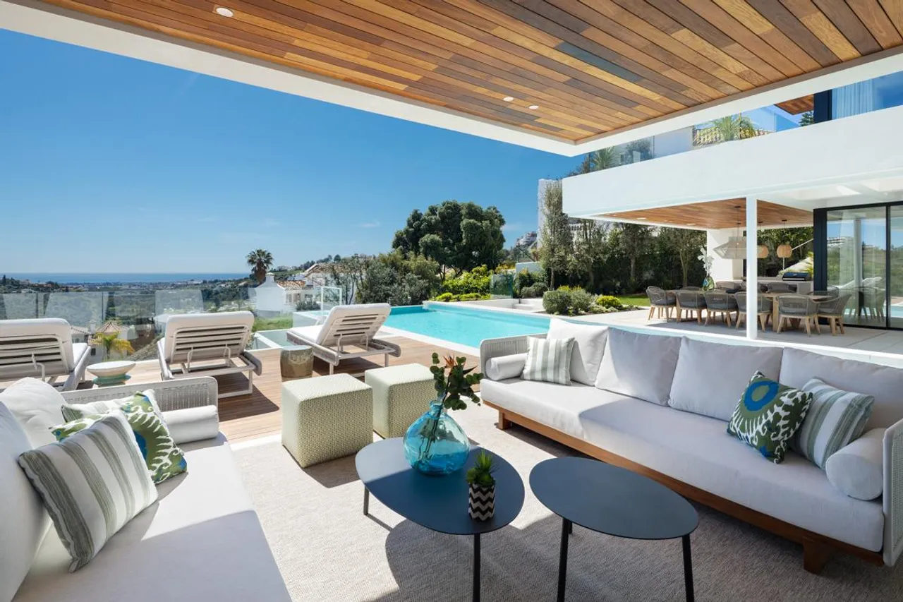 living - Casa / villa de 631m² con 190m² terraza en venta en Benahavís - gallery - 9