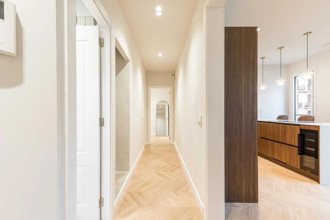 living - Piso de 97m² en venta en Eixample Derecho, Barcelona - gallery - 9