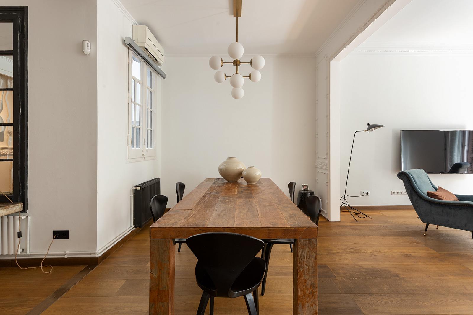 living - 176m² apartment with 6m² terrace for sale in Eixample Left - gallery thumbnail - 9