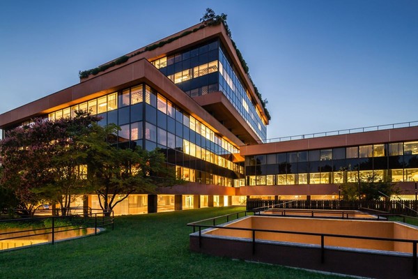 Dils è advisor per la vendita di due immobili multi-funzionali locati all’Università Vita-Salute San Raffaele - featured