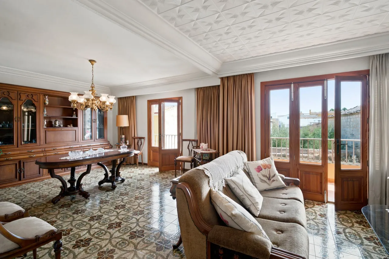 living - 241m² house / villa for sale in Sa Pobla, Balearic Islands - gallery - 2