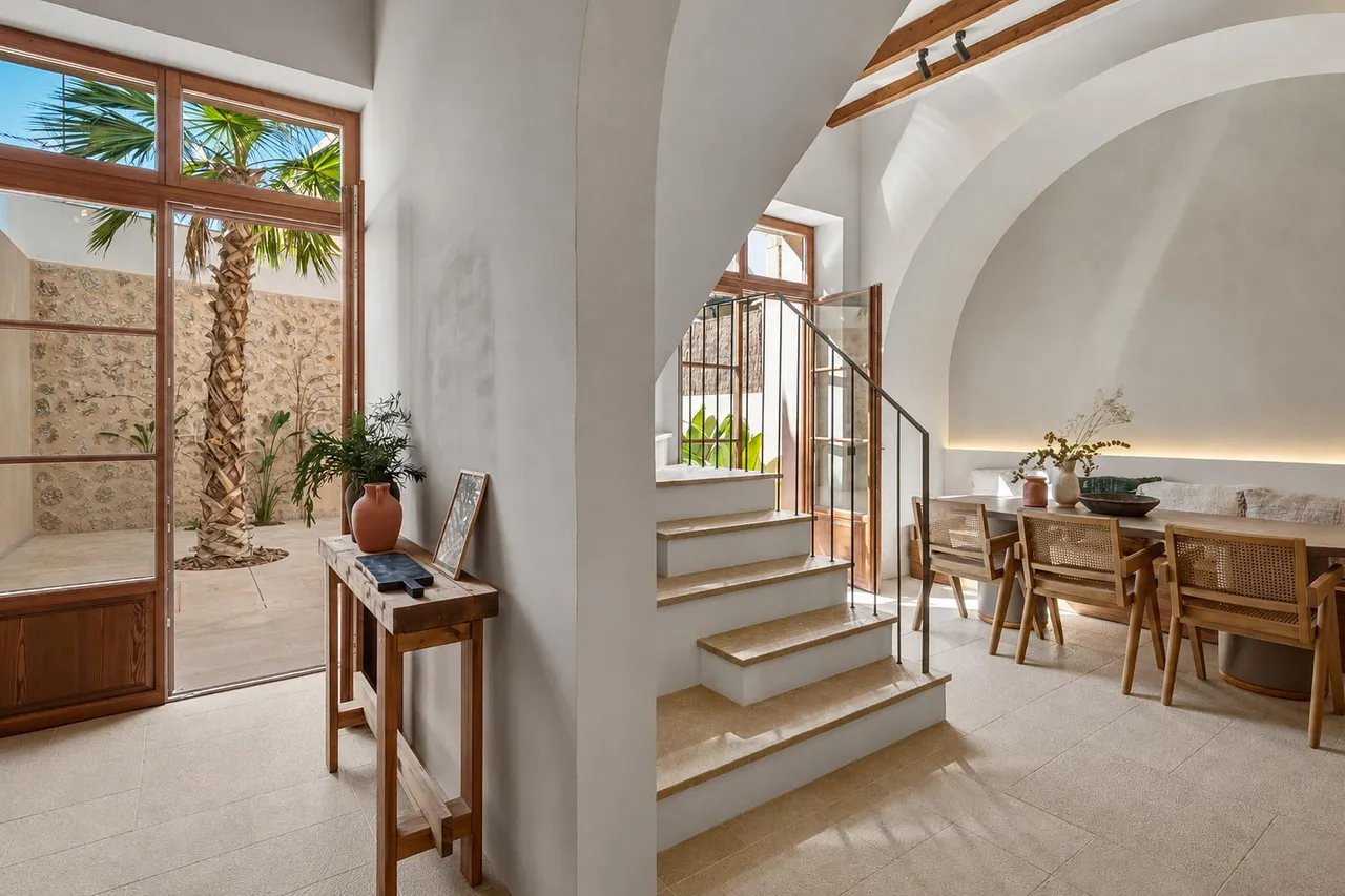 living - Casa rural de 240m² en venta en Bunyola, Islas Baleares - gallery - 9