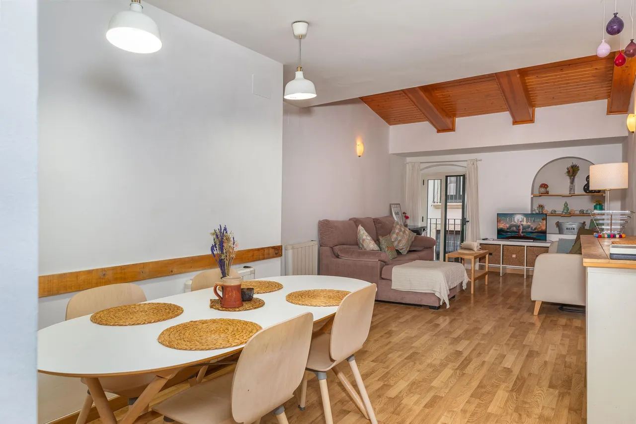 living - 75m² apartment for sale in Barri Vell, Girona - gallery - 7