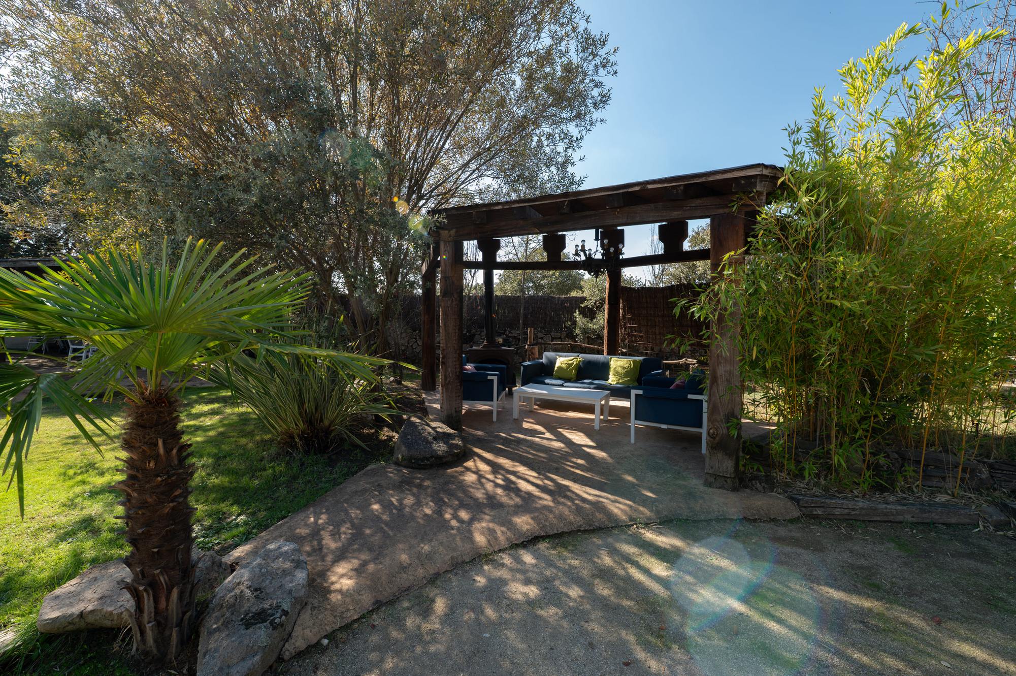 living - Casa / villa de 664m² en venta en Sierra de Madrid, Madrid - gallery thumbnail - 8