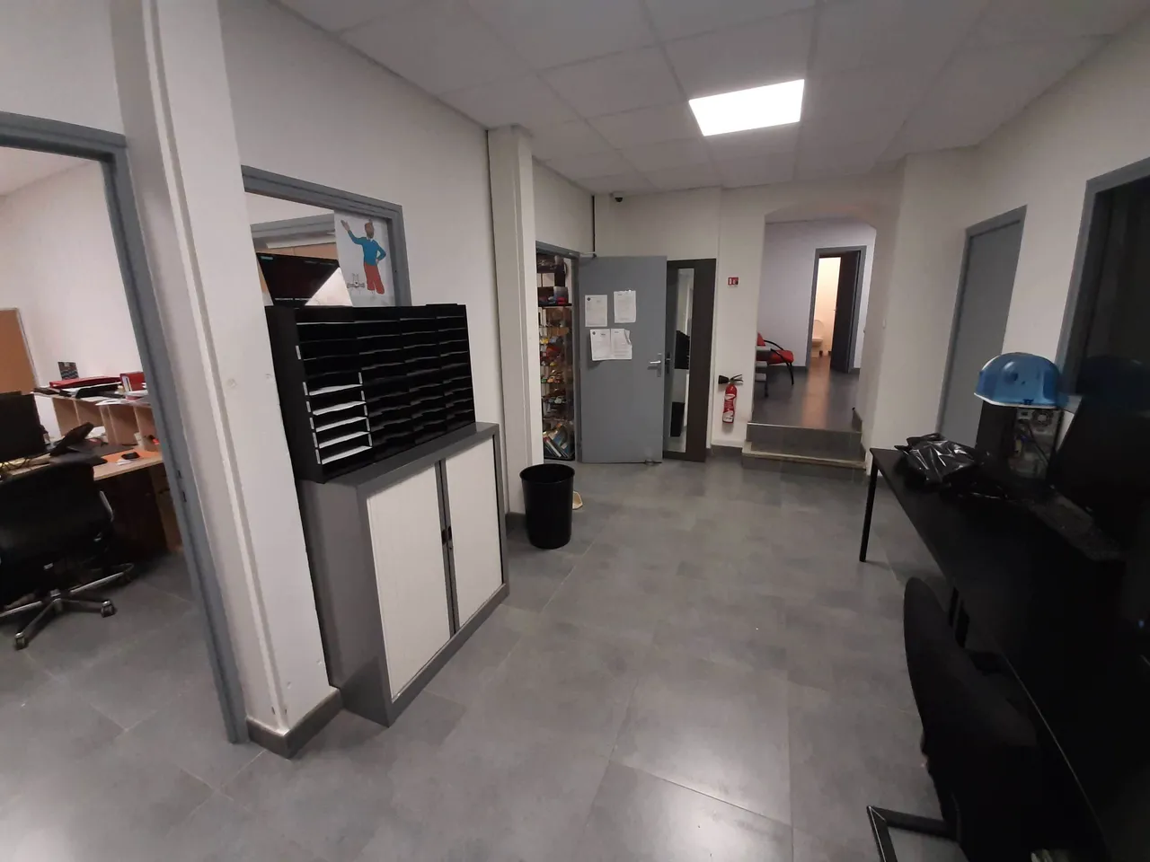 logistics - Activités / Bureaux À Vendre - gallery - 10