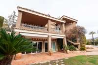 living - 980m² house / villa for sale in Los Monasterios, Valencia - gallery thumbnail - 8